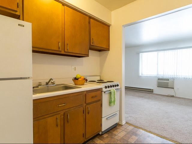 Building Photo - Newburgh Colonial Apartments