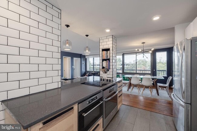 Building Photo - 5500 Holmes Run Pkwy