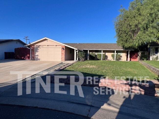 Building Photo - 6612 Modesto Dr