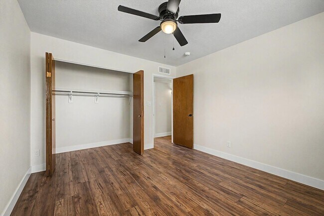 Building Photo - 5133 W McNeil St