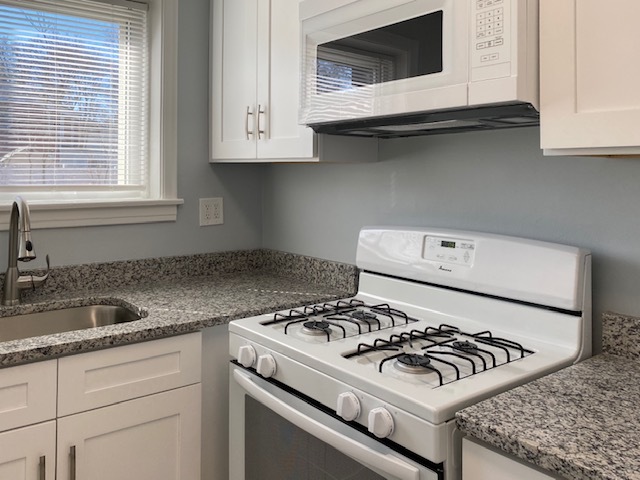 Building Photo - Braeside Apartments