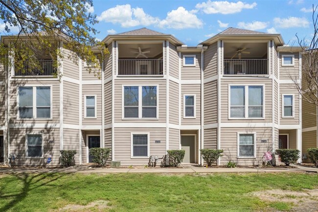 Building Photo - 1730 Bevis St