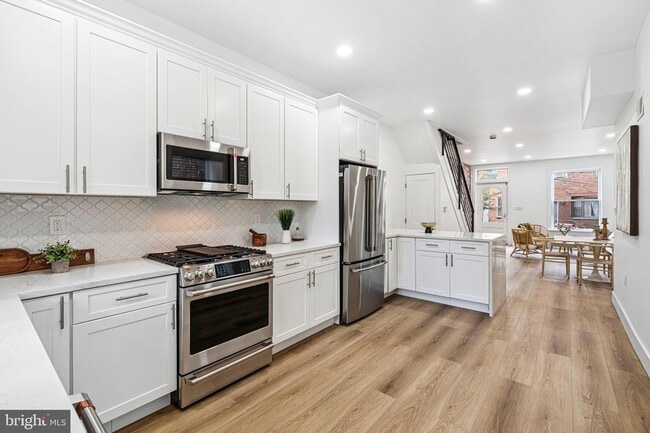 Building Photo - 908 Reed St