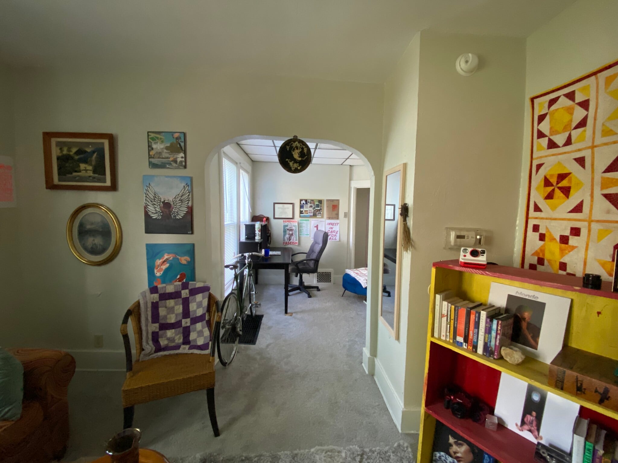living room - 509 Oak St
