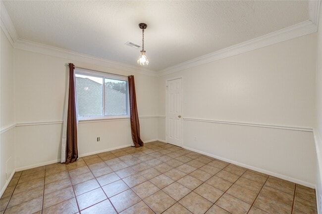 Building Photo - 21450 Park Post Ln