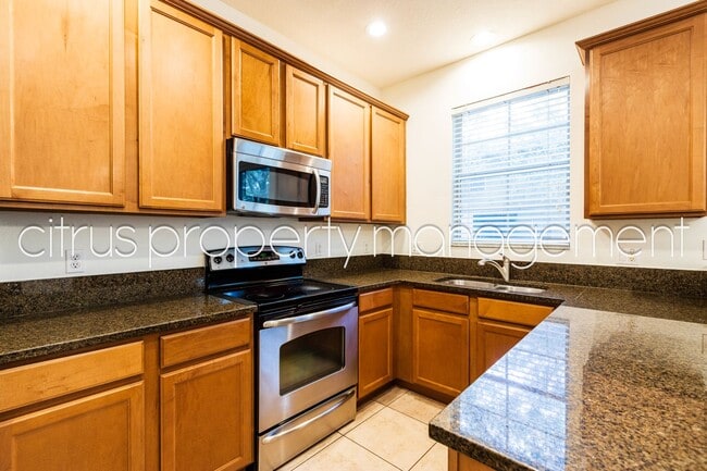 Building Photo - Impeccable Clayton Crossing 3/2.5 Townhome...