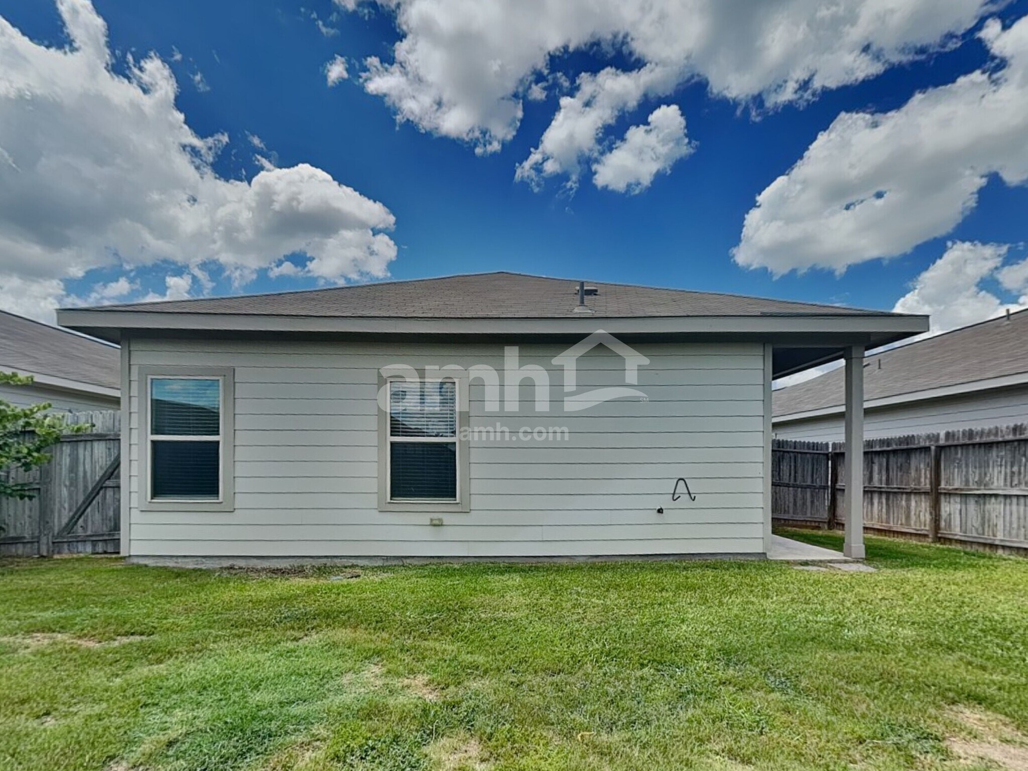 Building Photo - 119 Laurel Grace Ln