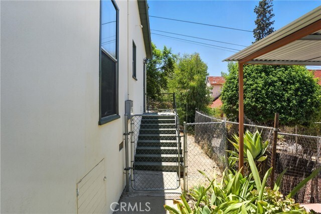 Building Photo - 10416 Fairgrove Ave