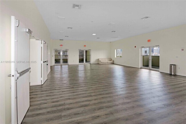 Building Photo - 816 NW 11th St