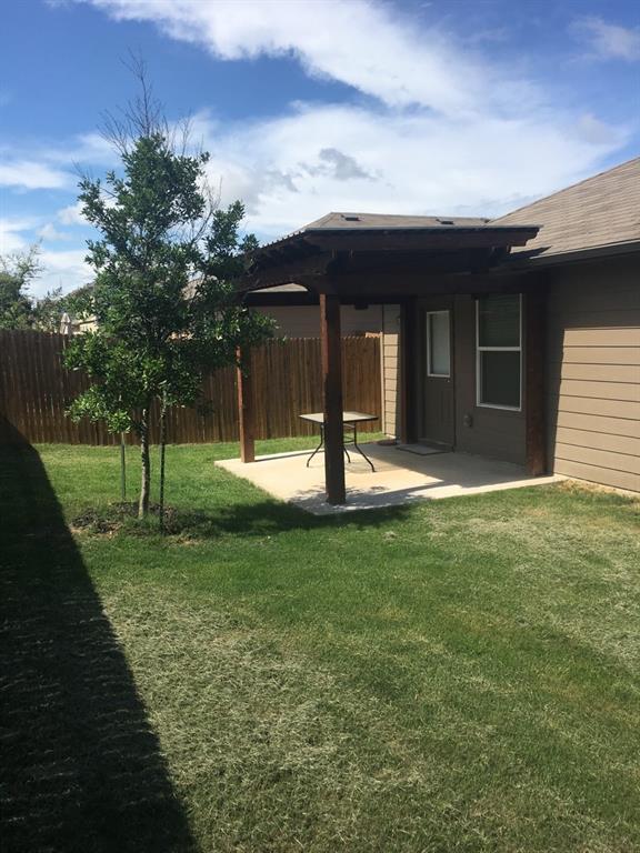 Building Photo - 10406 Hatton Ln