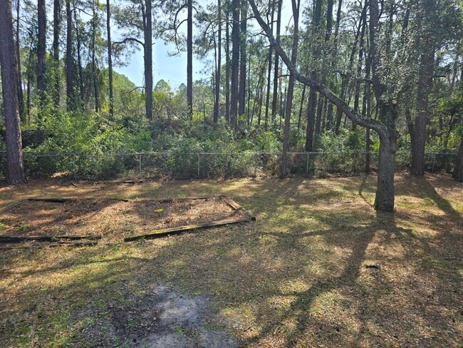 Building Photo - 309 Somerset Dr