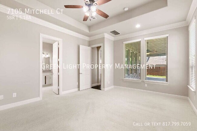 Building Photo - 7105 Mitchell Ct