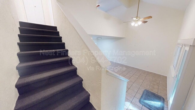 Building Photo - 1250 Bayshore Dr N