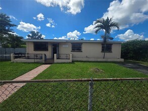 Building Photo - 11500 SW 181st Terrace