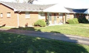 Building Photo - 201 Marwood Ct
