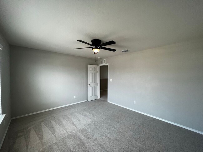 Building Photo - Elegant home in Davis Ranch- 4 Bedroom/ 3 Bathroom