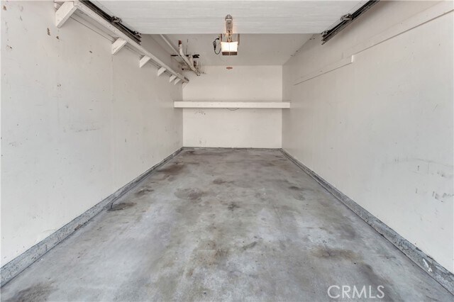 Building Photo - 24511 Alta Vista Dr