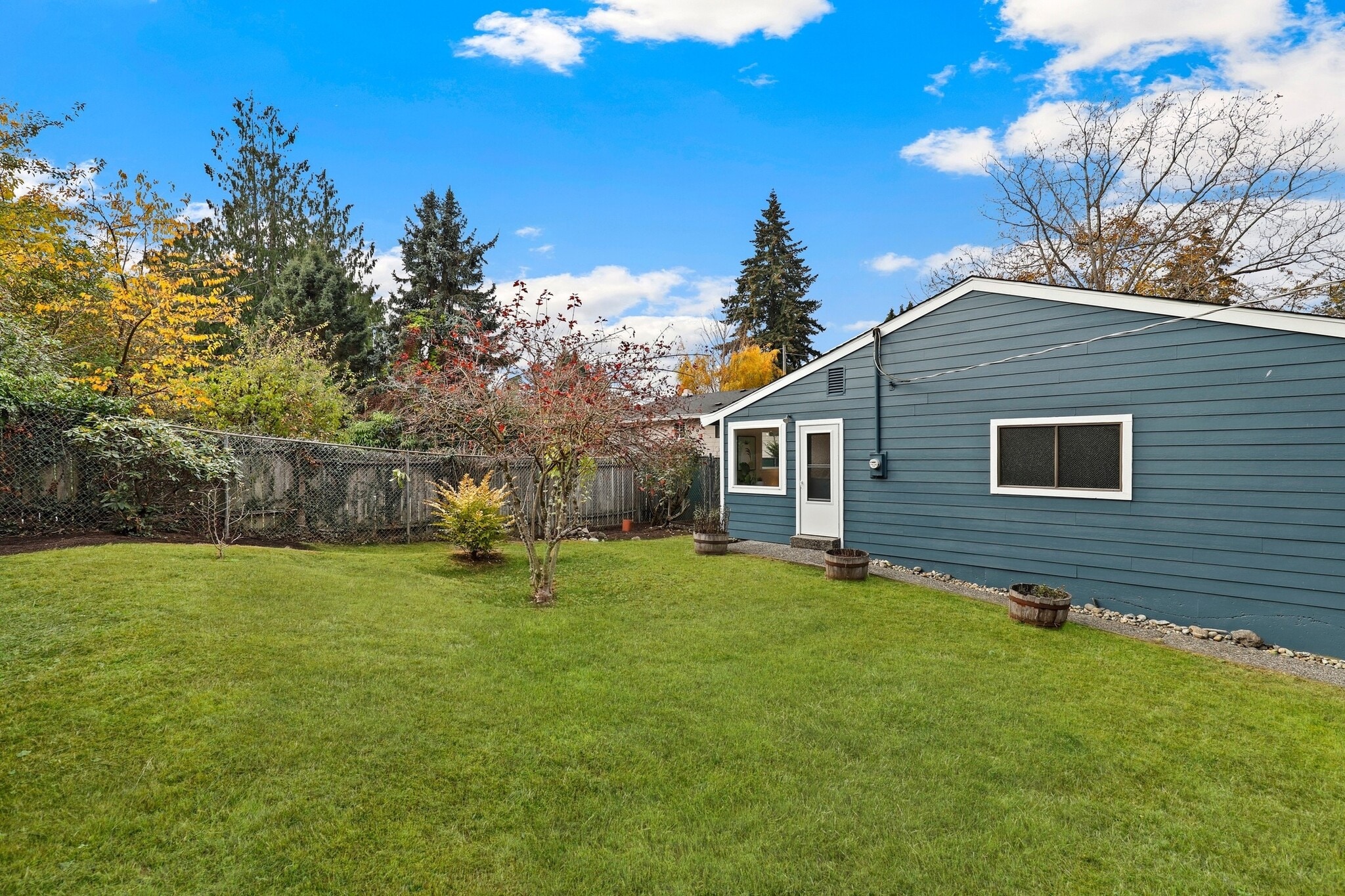 Side yard - 3601 NE 145th St