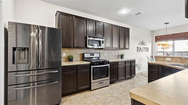 Building Photo - 4211 Old Arbor Way