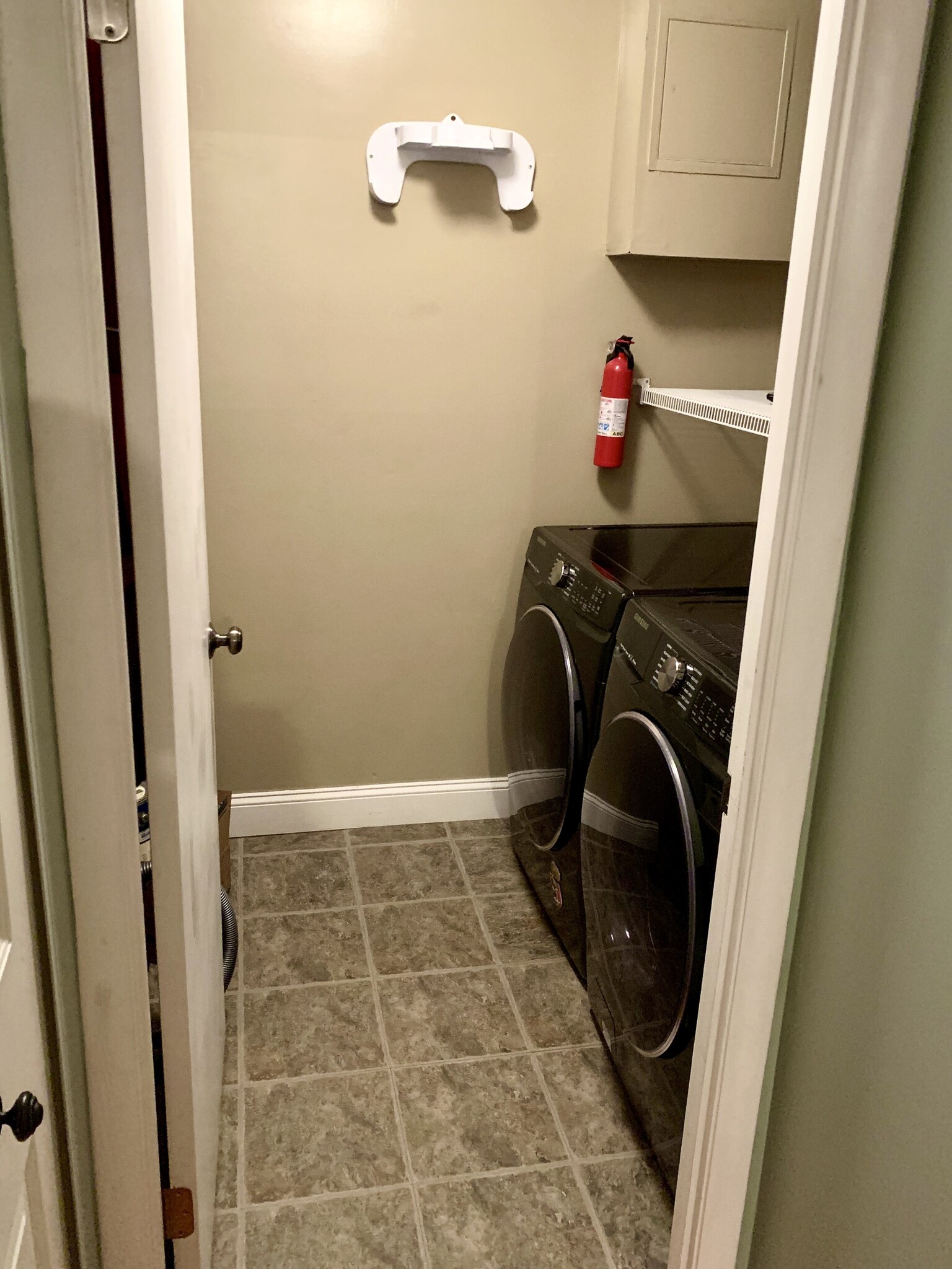 New Washer & Dryer (2019) - 1725 S Hayes St