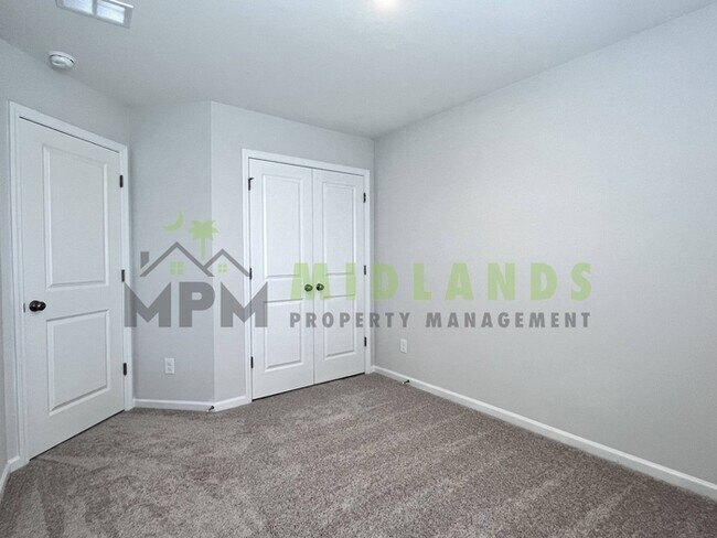 Building Photo - 3068 Harborview Dr