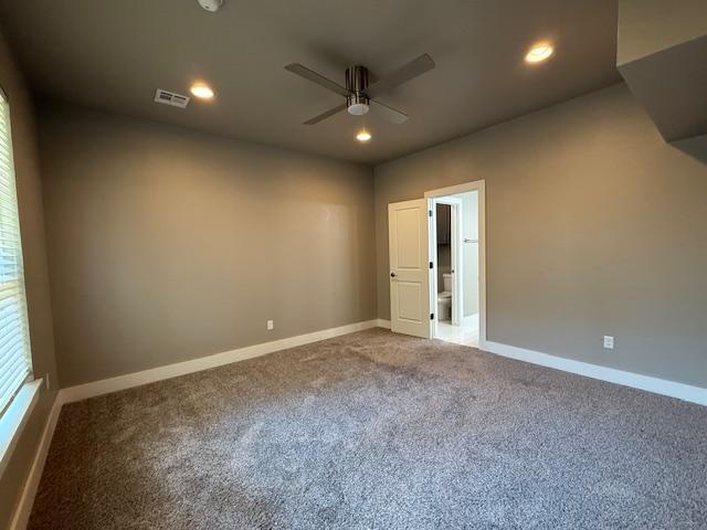 Building Photo - 600 Abadan Dr
