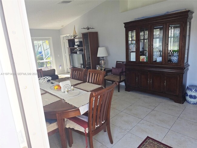 Building Photo - 11688 SW 17th Ct