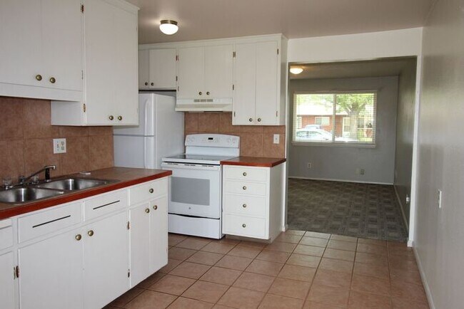 Building Photo - Great Condo In South Loveland