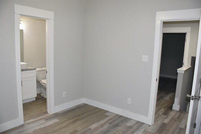 Building Photo - 1814 Rawhide Loop