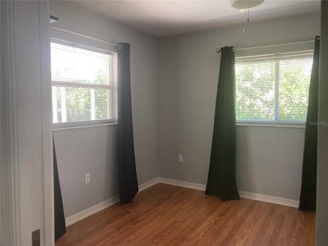 Building Photo - 4835 Jacaranda Heights Dr