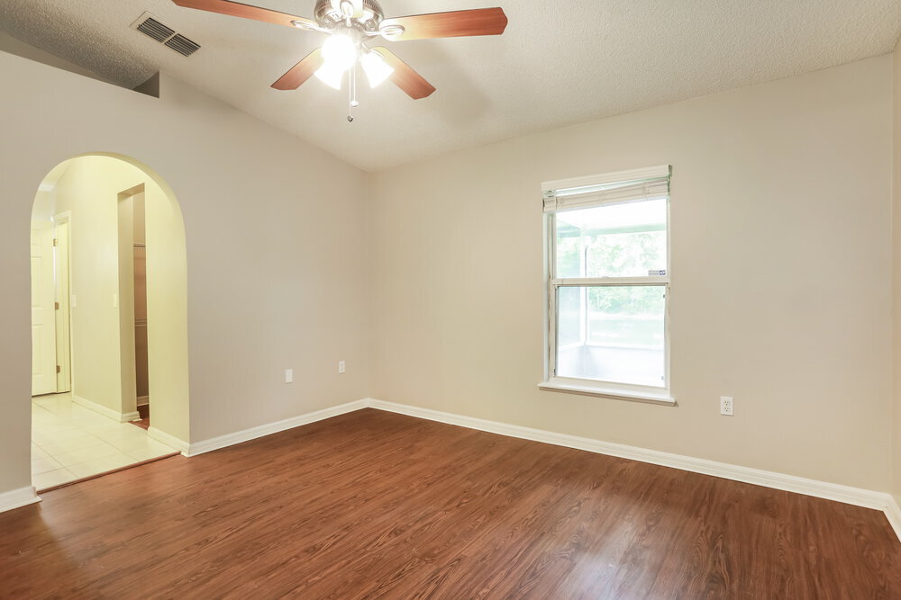 Building Photo - 7390 Overland Park Blvd