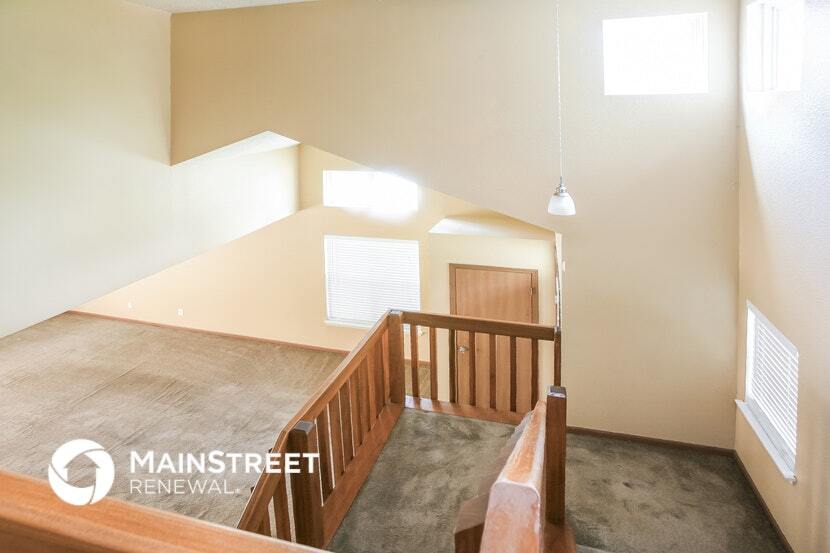 Building Photo - 10335 Draycott Ave