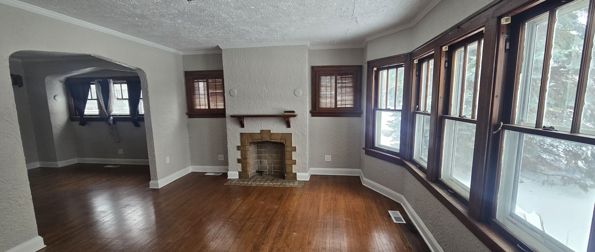 Building Photo - 4235 Overland Pky