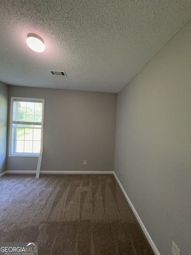 Building Photo - 1302 Manning Way