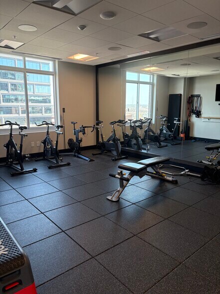 Building Photo - 20 Rutledge St