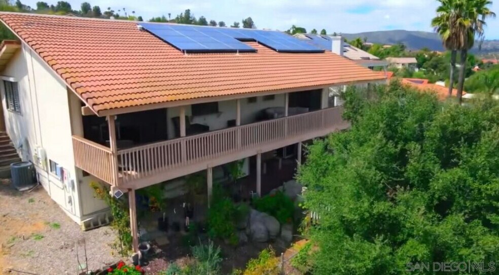 Building Photo - 15408 Vista Vicente Dr