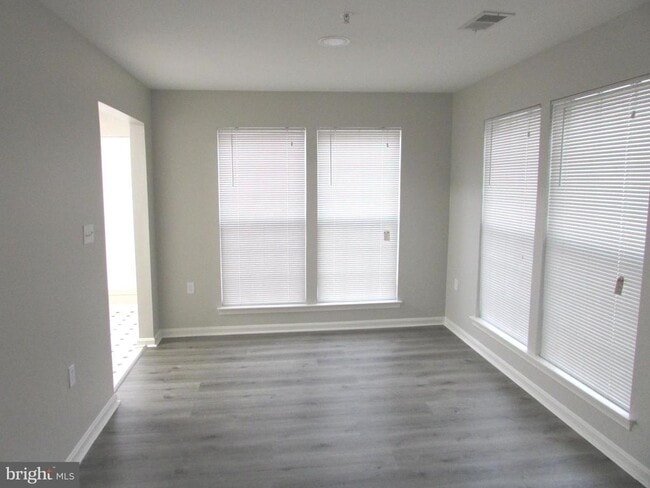 Building Photo - 5212 Stone Shop Cir