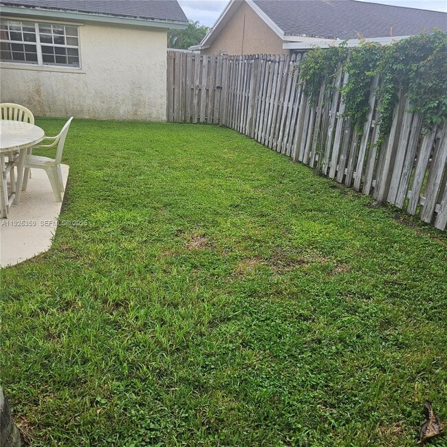 Building Photo - 11461 NW 45th Pl