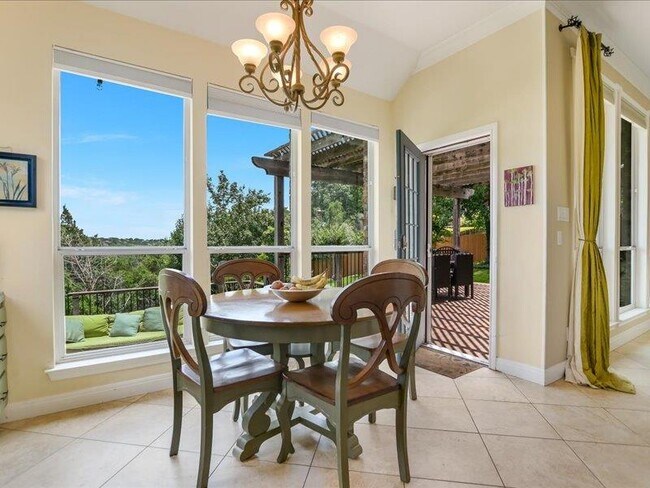 Building Photo - 7603 Bellflower Cove
