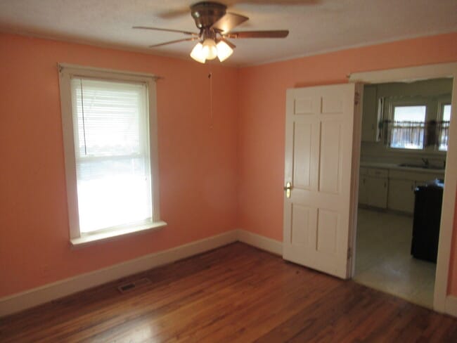 Building Photo - Home for Rent In Lincolnton