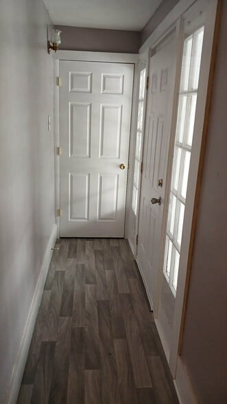 Building Photo - 679 Ohio Ave