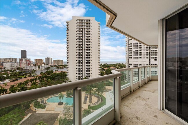 Building Photo - 21205 NE 37th Ave