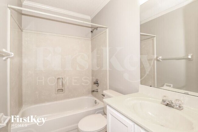Building Photo - 726 Silver Sands Dr