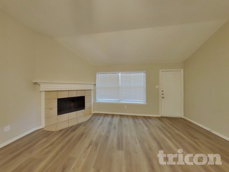 Building Photo - 407 Westcreek Drive Royse City TX