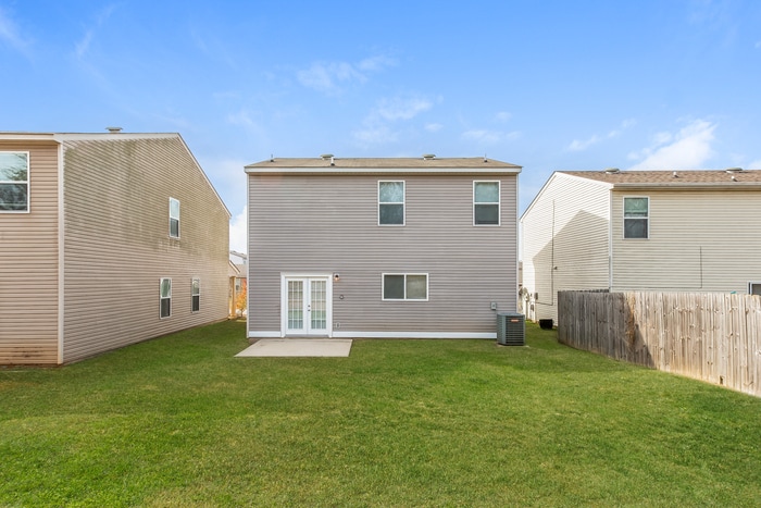 Building Photo - 16866 Wellhouse Dr