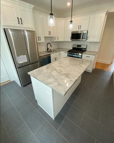 Building Photo - 234 Calumet St