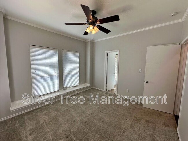 Building Photo - 4405 Bowser Ave