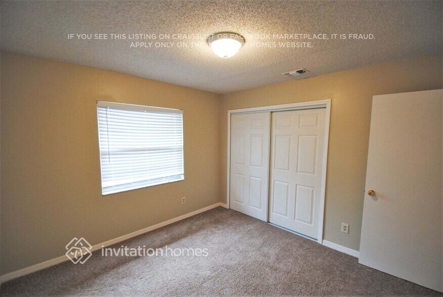 Building Photo - 805 Big Buck Cir