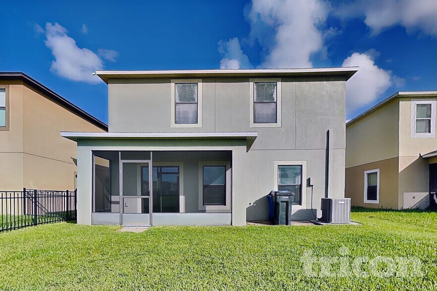 Building Photo - 10020 Newminster Loop