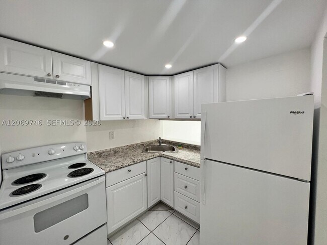 Building Photo - 4550 NW 9th St